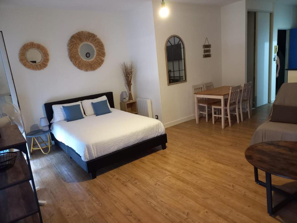 La Residence Immeuble Place Francois 1Er คอญญัก ภายนอก รูปภาพ